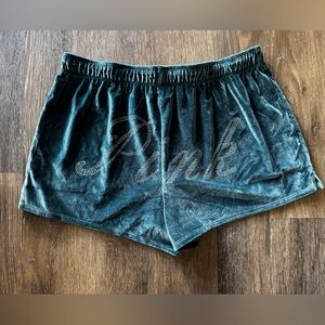 VICTORIAS SECRET PINK!